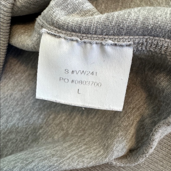 Vuori Long Sleeve Halo Crew Pullover - Picture 4 of 5